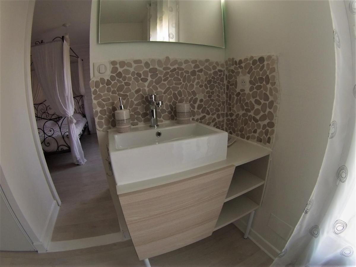 Au Coeur Du Bien Etre, Chambre D'Hotes Avec Piscine Chauffee Et Couverte, Spa, Sauna, Massages Monteaux Dış mekan fotoğraf