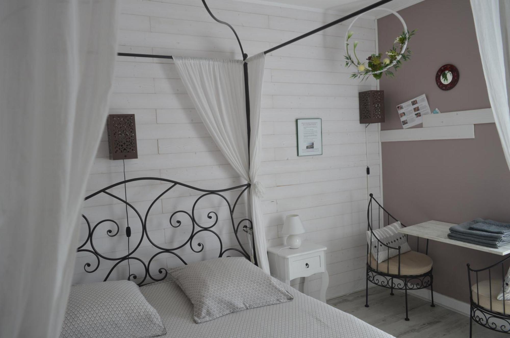 Au Coeur Du Bien Etre, Chambre D'Hotes Avec Piscine Chauffee Et Couverte, Spa, Sauna, Massages Monteaux Dış mekan fotoğraf